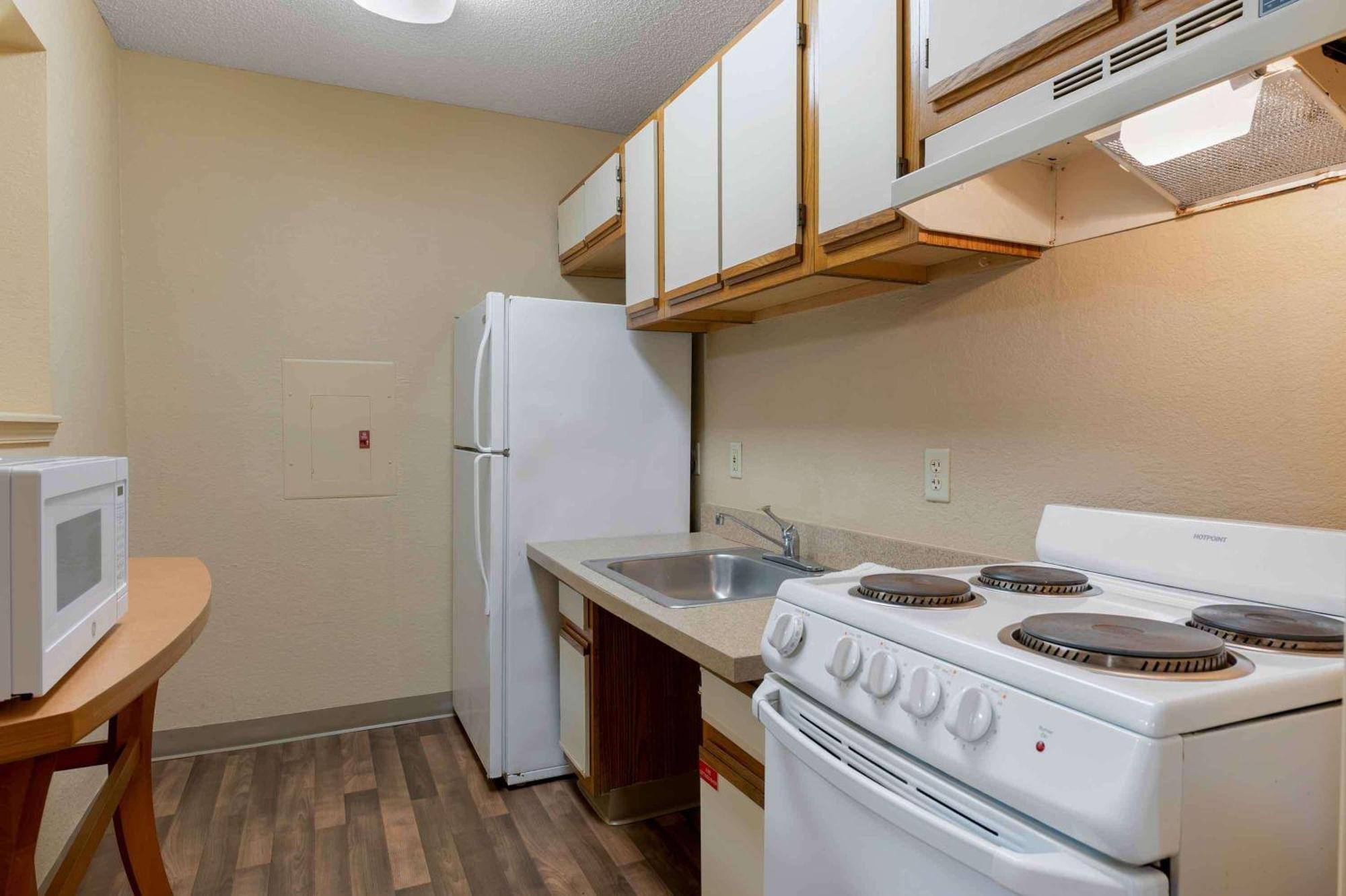 Extended Stay America Suites - Raleigh - North Raleigh - Wake Towne Dr Eksteriør billede